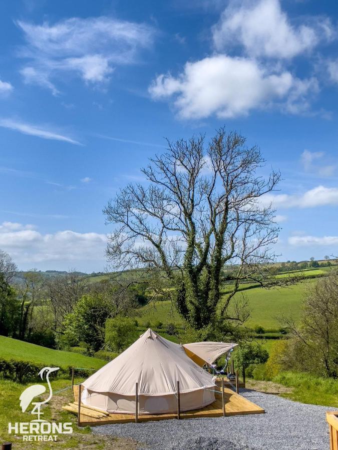 Herons Retreat Hotel Llandysul Bagian luar foto